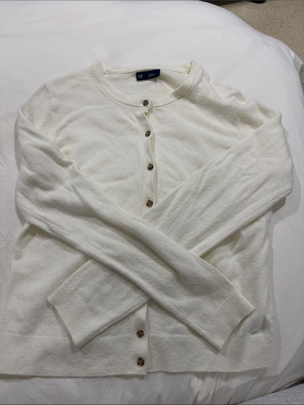 GAP Cream Button-Up Lightweight Crew Cardigan with Tortoise Buttons